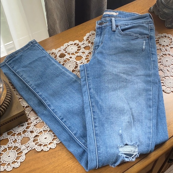 🖤 Levi’s Deconstructed Jeans 🖤 - Picture 3 of 5